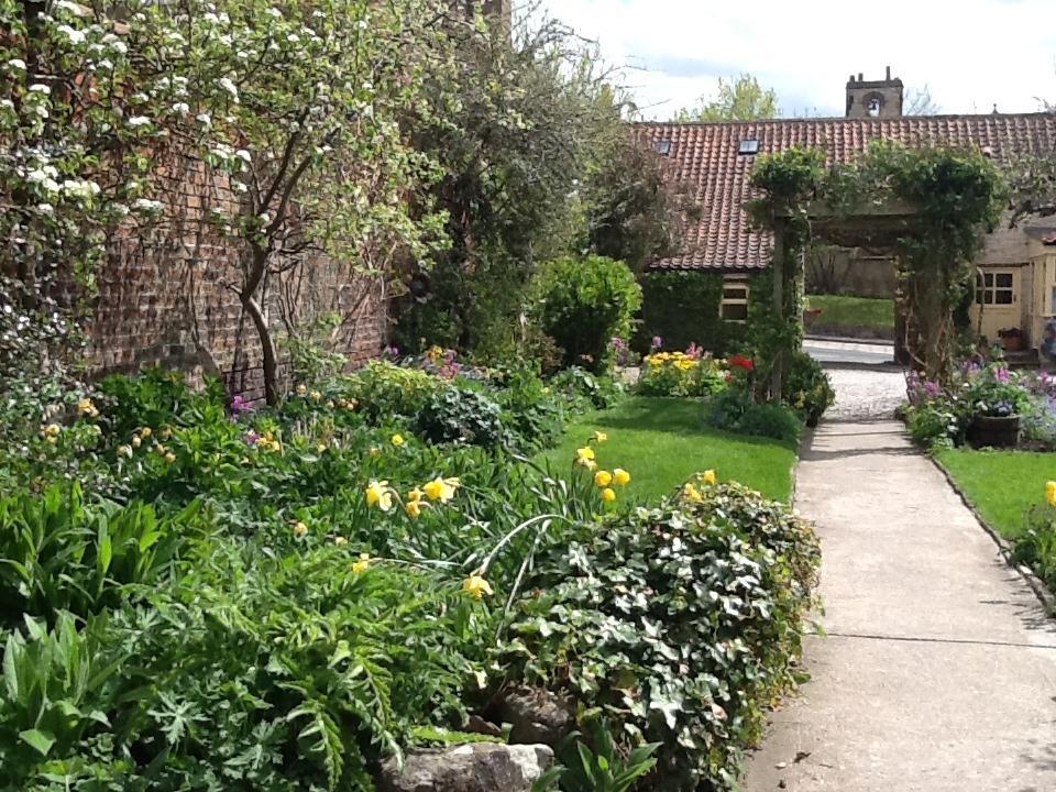 Bramwood Cottages Pickering Exterior photo